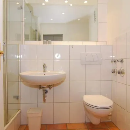 Metropol, Whg 240, Seeseite 10og Apartment *